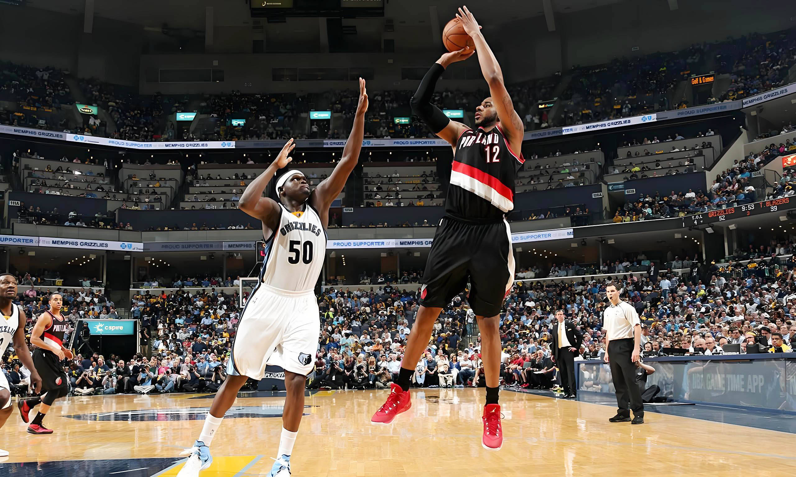 ac米兰下载-关于公牛力克篮网B队，艾顿送出助攻的信息