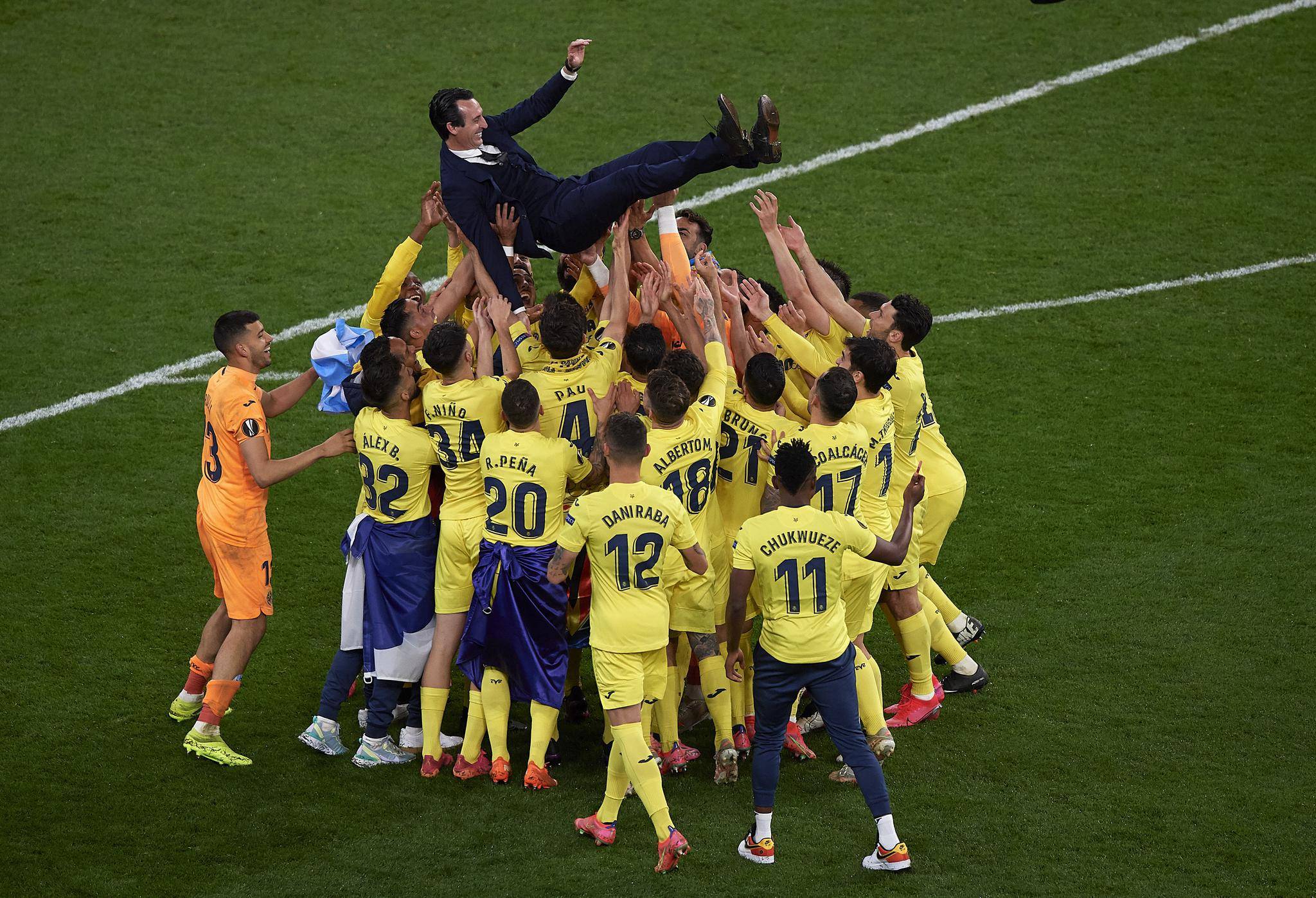 包含比利亚雷亚尔遭遇连败，面临艰难局面的词条