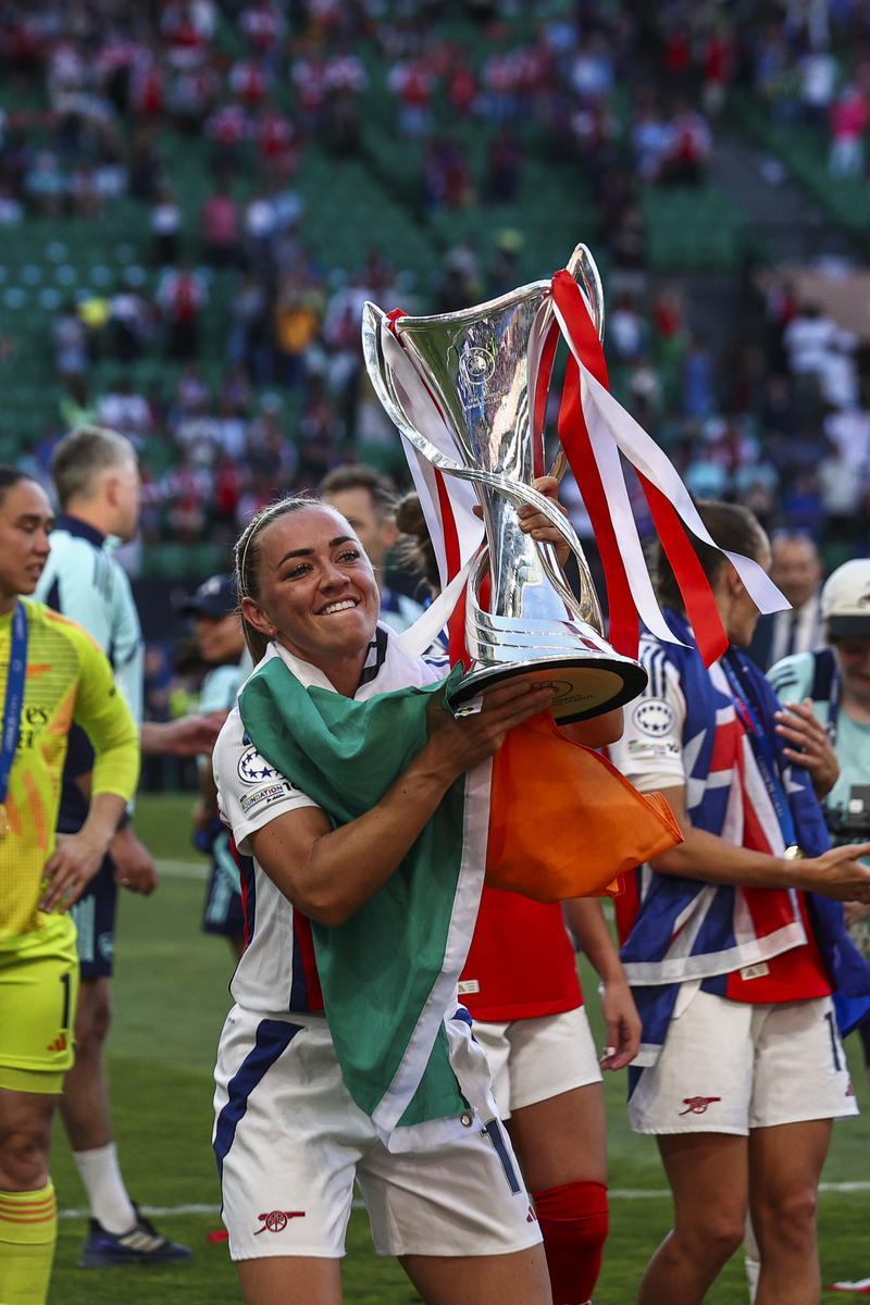 米兰体育app入口-国际足球比赛精彩转播，球员表现出色的简单介绍